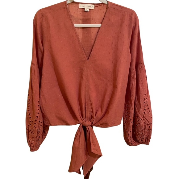 🌻🌻 Bohemian Tie Front Eyelet Sleeve Top 🌻🌻 - Picture 7 of 8